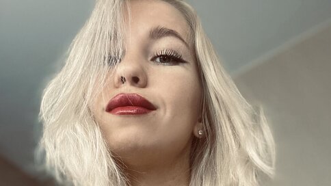 Porn Chat Live with AlekssiaMoon